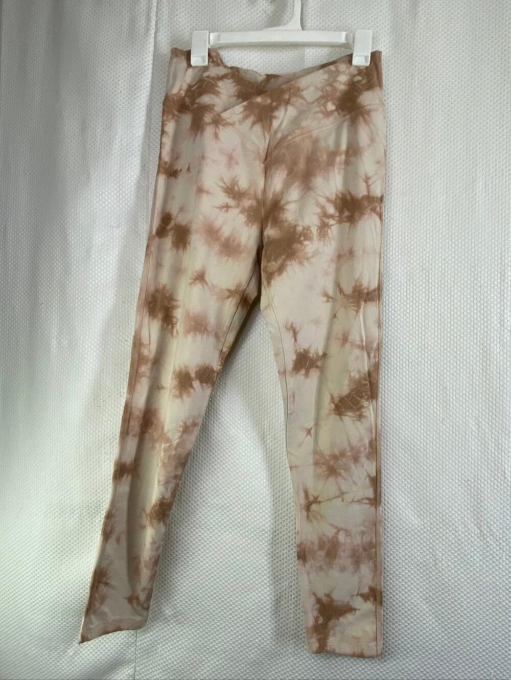 : PINK Victoria's Secret V Crossover Tie Dye Leggings Size L